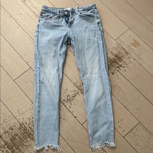 Zara Light Blue Jeans with Frayed Hem